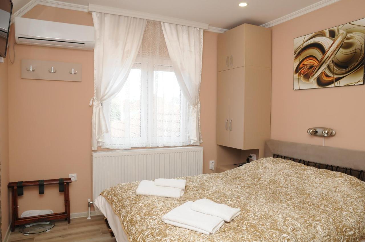 Favorit Apartments Cacak Exterior photo
